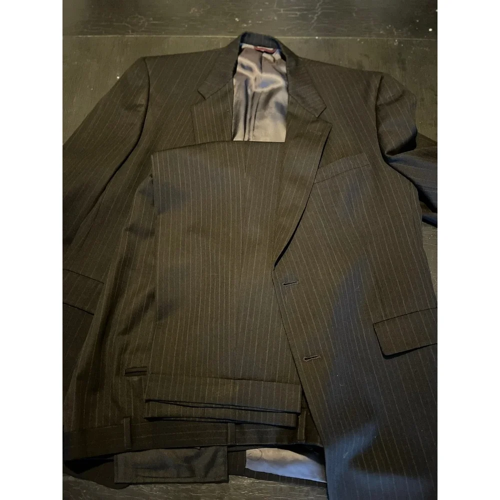 Hart Schaffner and‎ Marx Classic Pinstripe Wool Suit Dark Gray Two Piece Formal